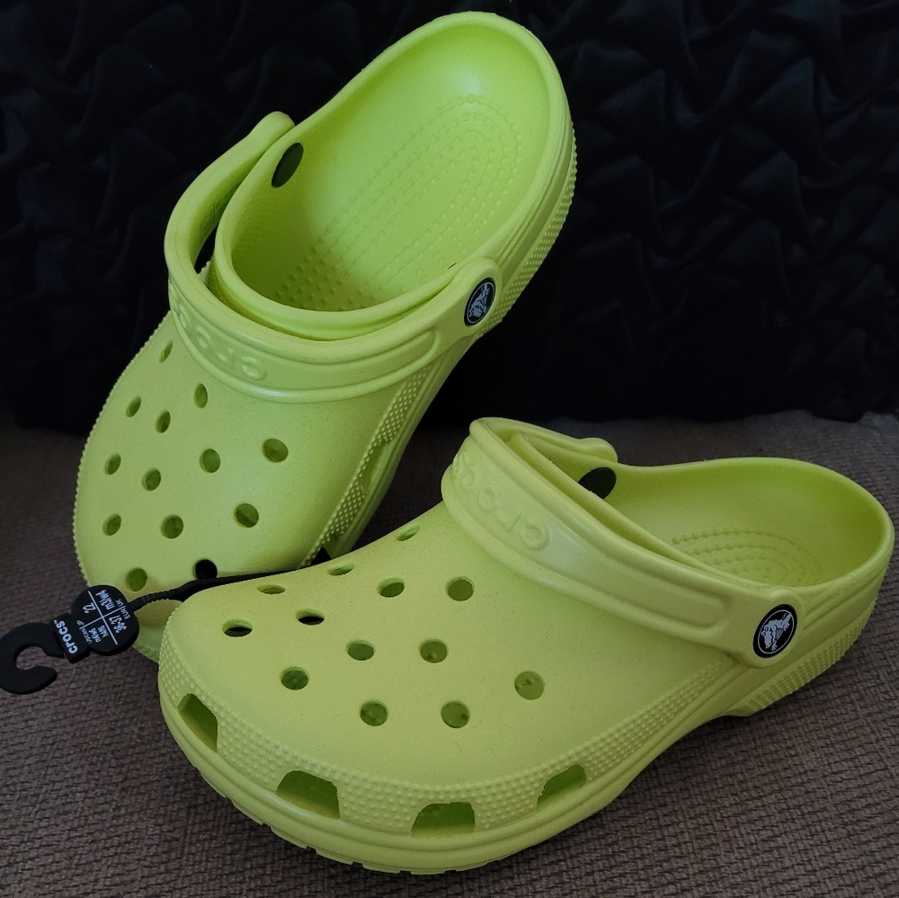 CROCS CLASSIC UNISEX NEON CLOGS